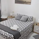 Apartment Precioso Con Aparcamiento A 10m Playa *